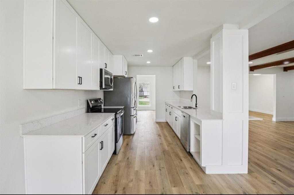 1835 E Cedar Elm Dr - Photo 5 of 27