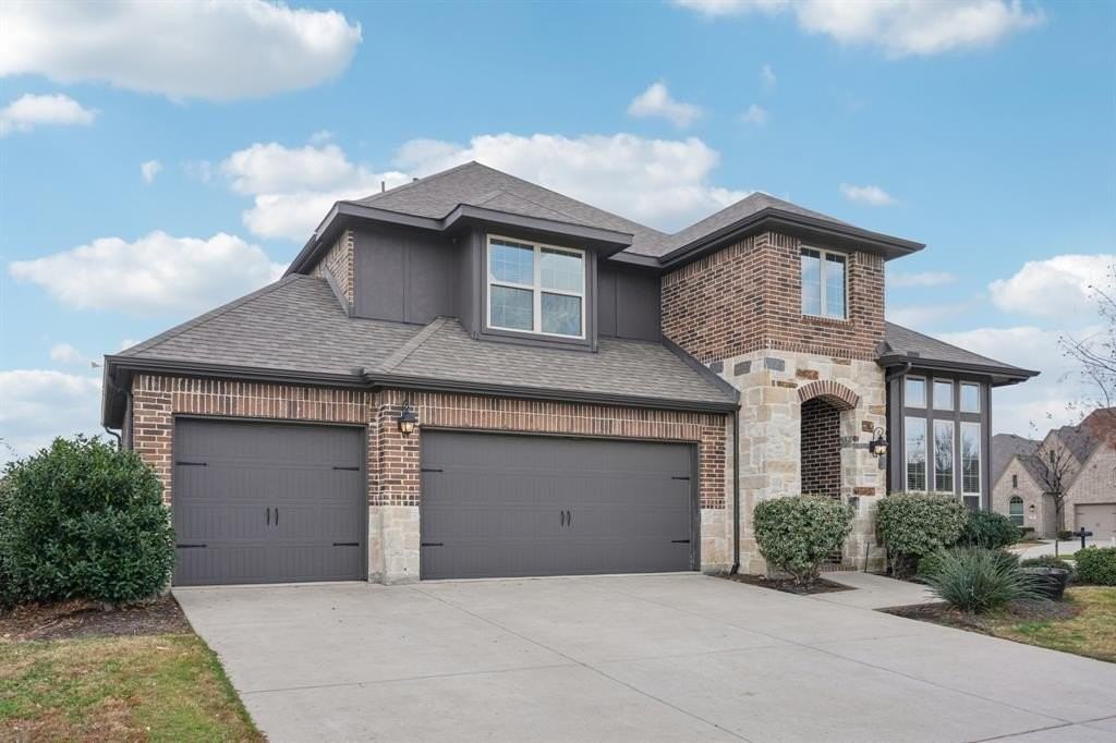 16400 Olmsted Park Blvd - Photo 2 of 40