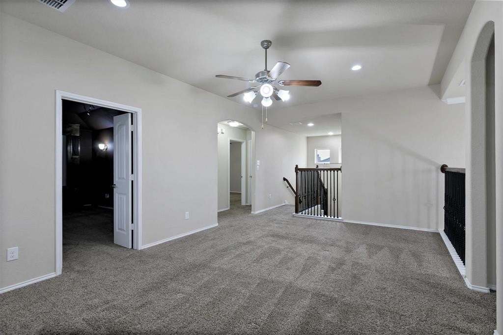 11824 Kurth Dr - Photo 7 of 25