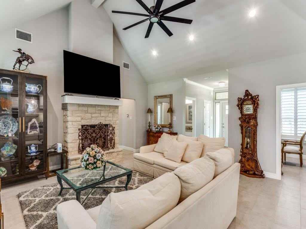 104 Lazy Creek Xing - Photo 5 of 26