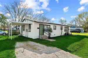 featured image of 110 Poplar St