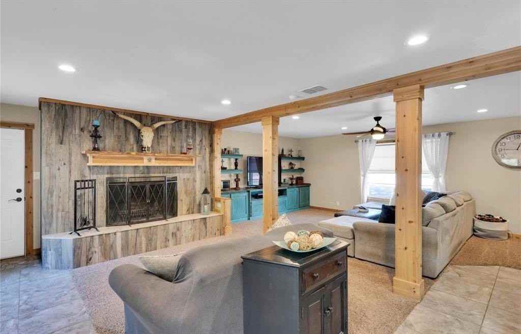 800 E Fm 1187 - Photo 2 of 25