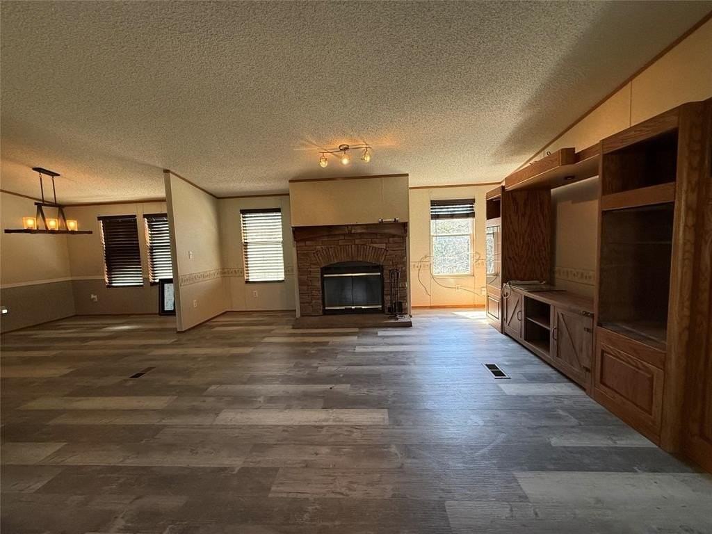 822 E Fm 1187 - Photo 3 of 7