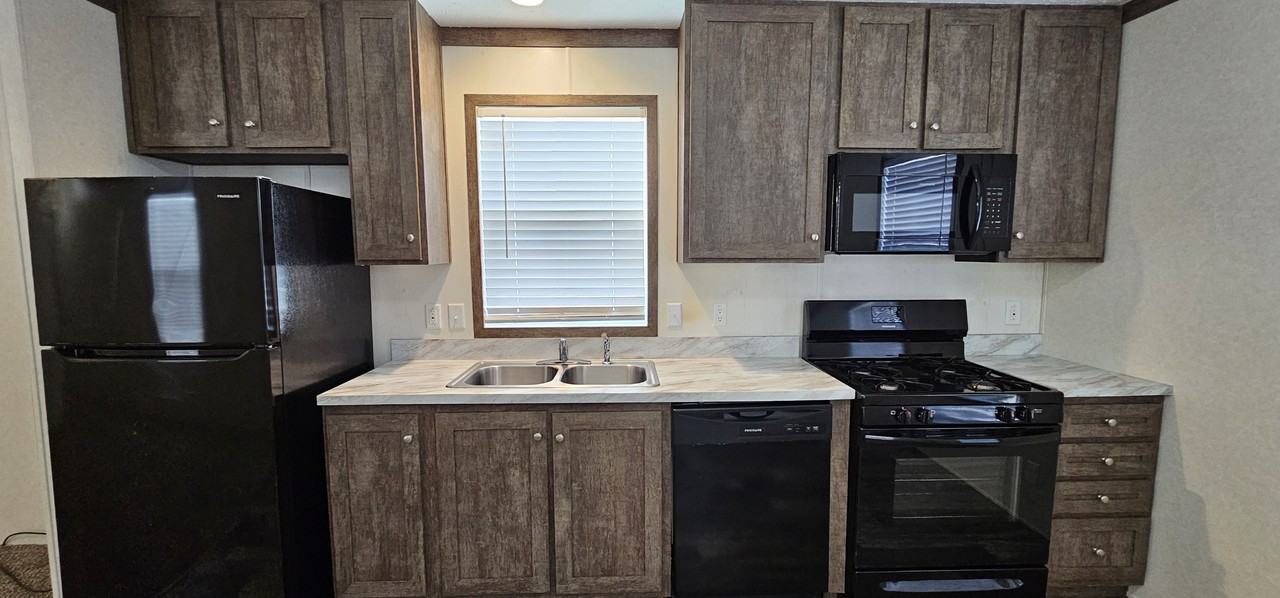 248 Magnolia #248 - Photo 2 of 8