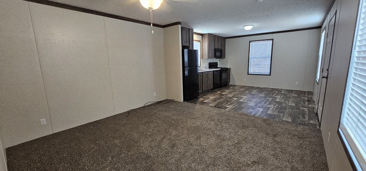 248 Magnolia #248 - Photo 3 of 8