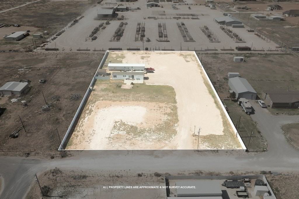 7115 N County Road 1297 - Photo 3 of 15