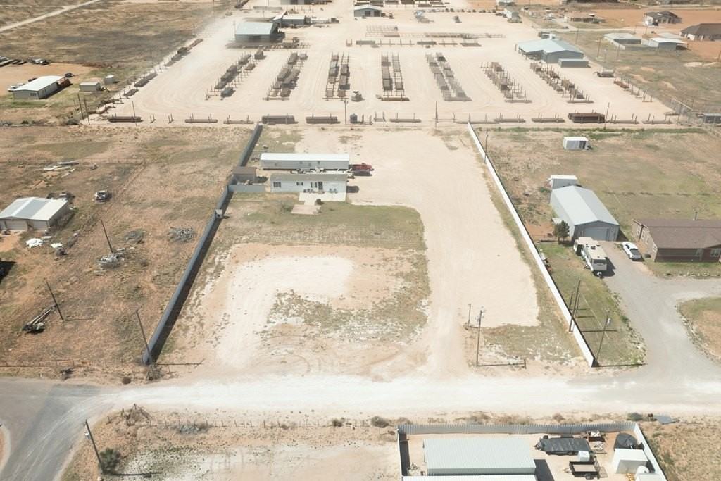 7115 N County Road 1297 - Photo 4 of 15