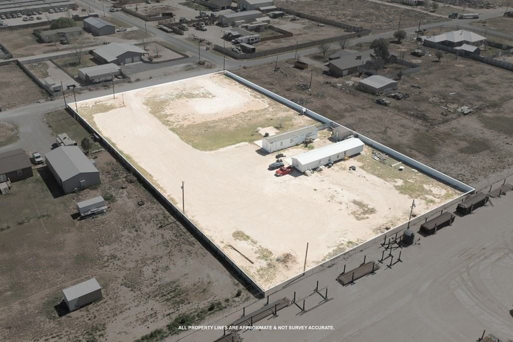 7115 N County Road 1297 - Photo 6 of 15