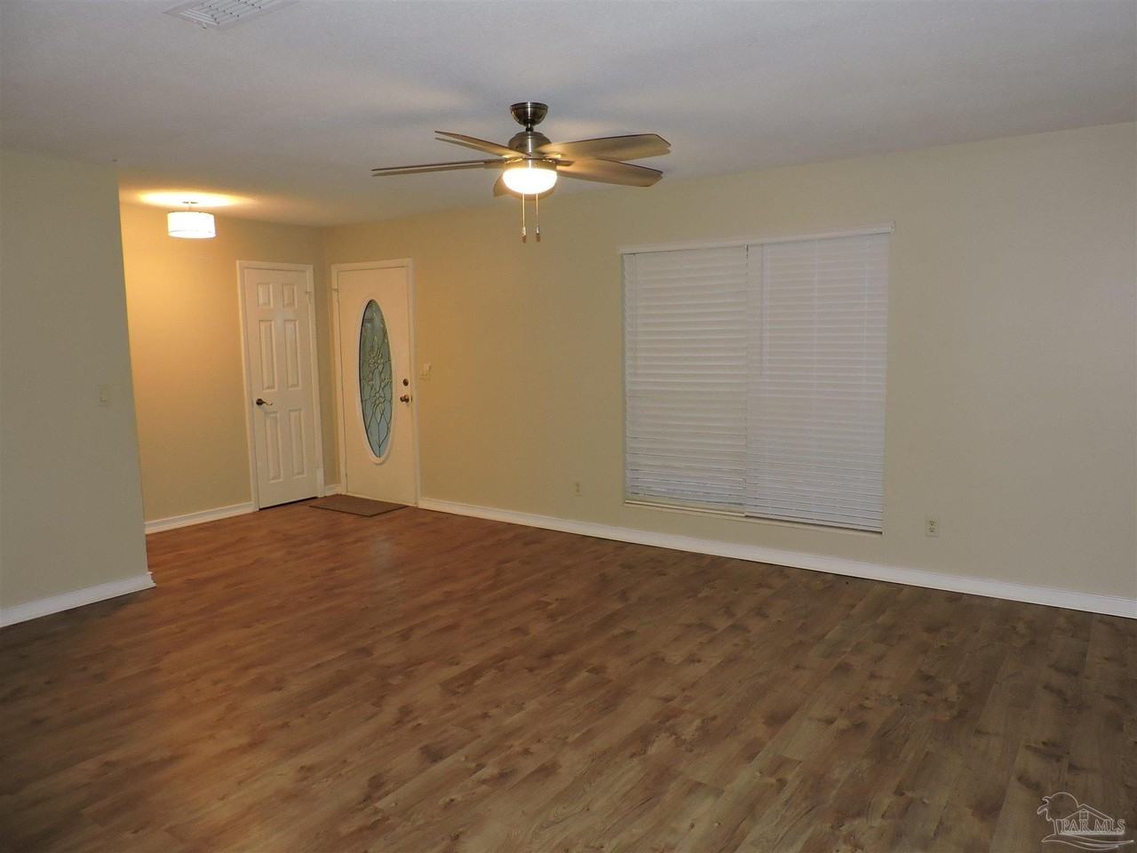 5485 Willard Norris Rd - Photo 4 of 37