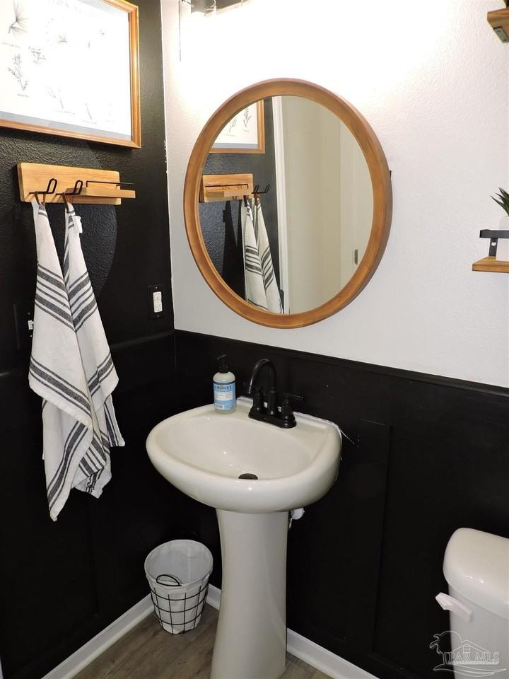 5840 Paddock Way - Photo 4 of 21