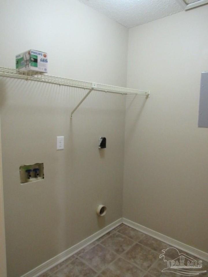 3330 Pine Forest Rd - Photo 5 of 9