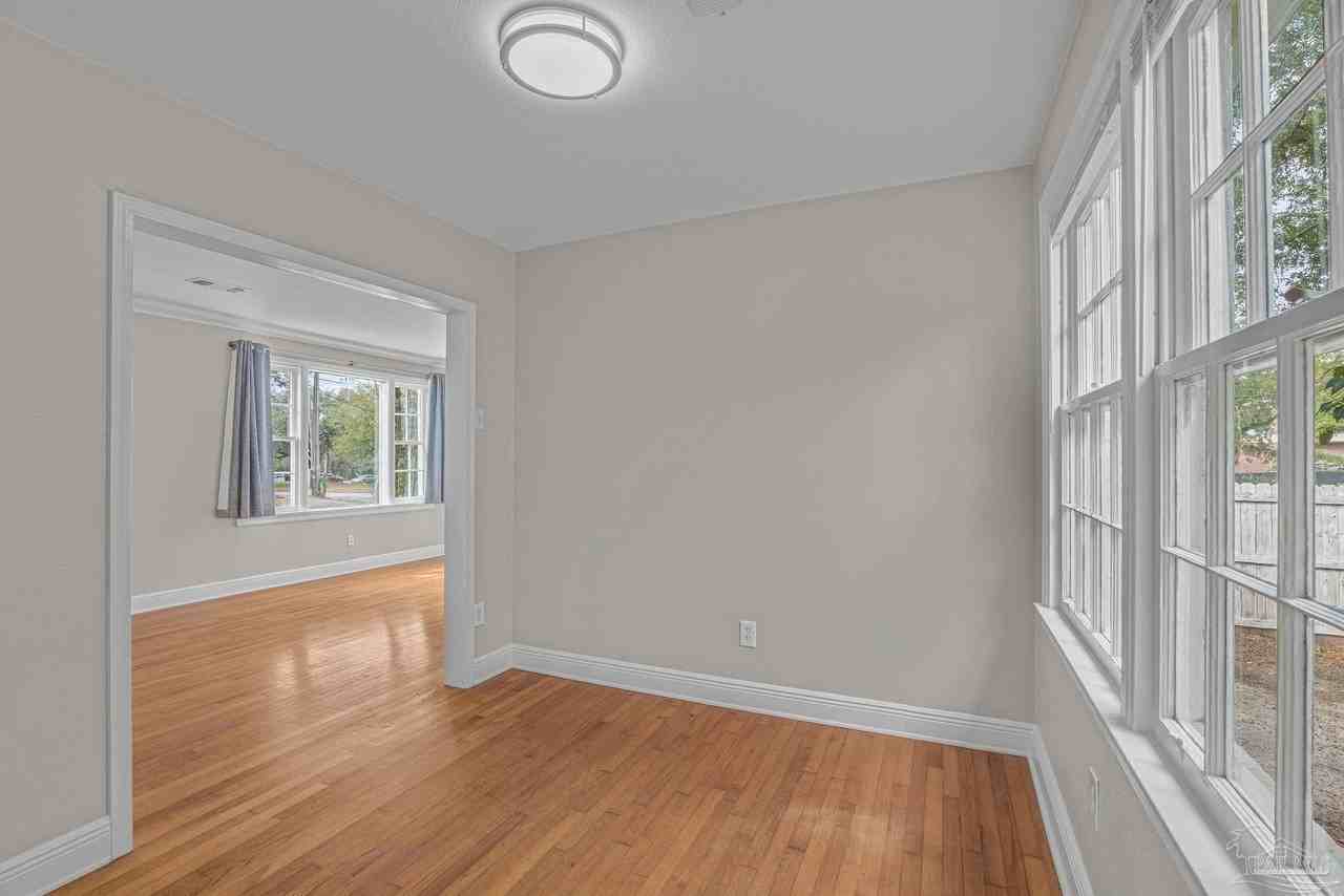 830 W Moreno St - Photo 7 of 30