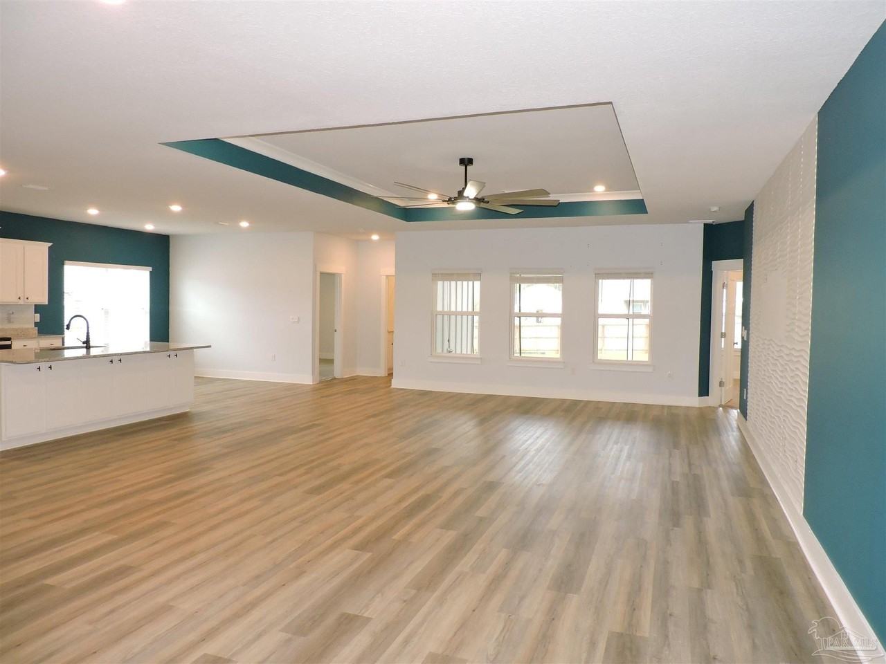 10696 Davenport Loop - Photo 4 of 38