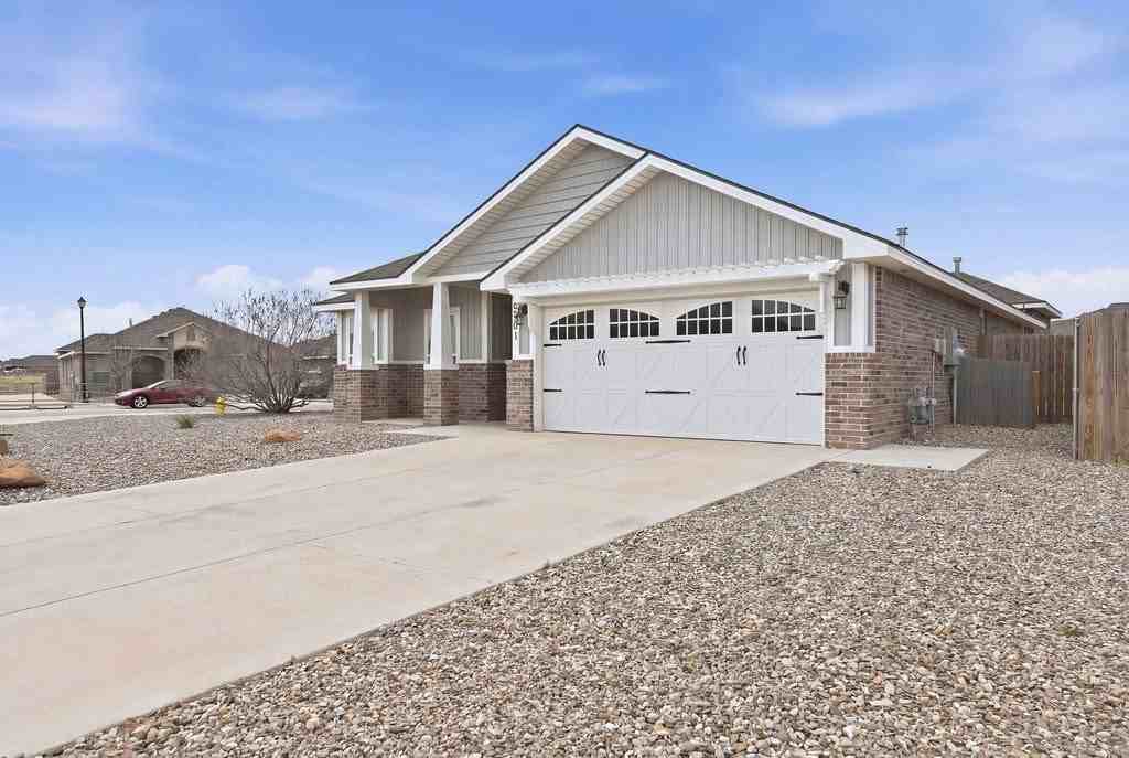 6801 Baron Dr - Photo 4 of 50