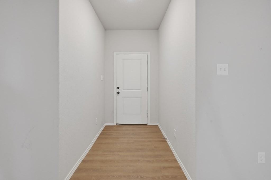 8340 E County Road 111 - Photo 2 of 21