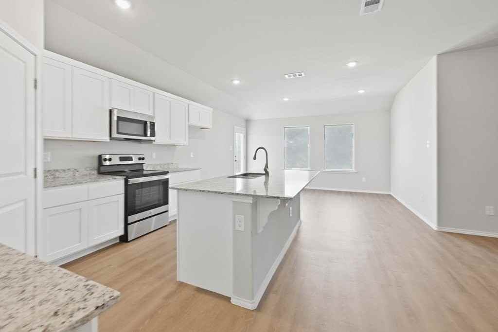 8340 E County Road 111 - Photo 4 of 21