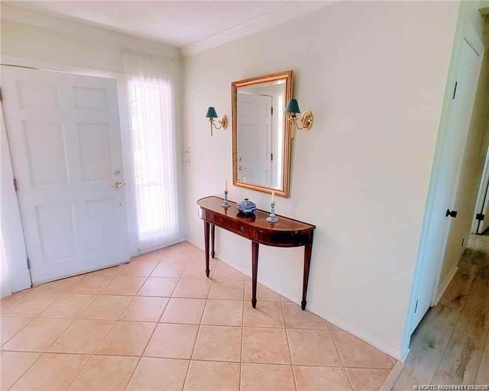 3543 Se Fairway E - Photo 2 of 34