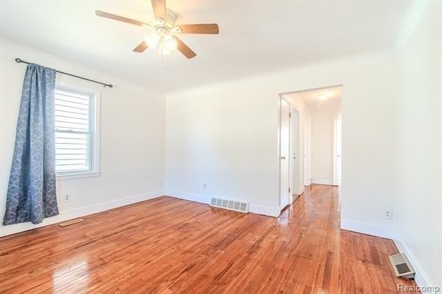 1216 E George Ave - Photo 2 of 22