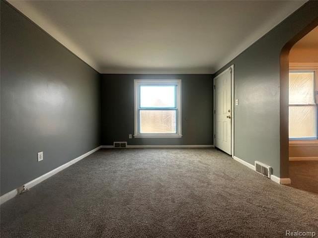 11566 Sanford St - Photo 7 of 14