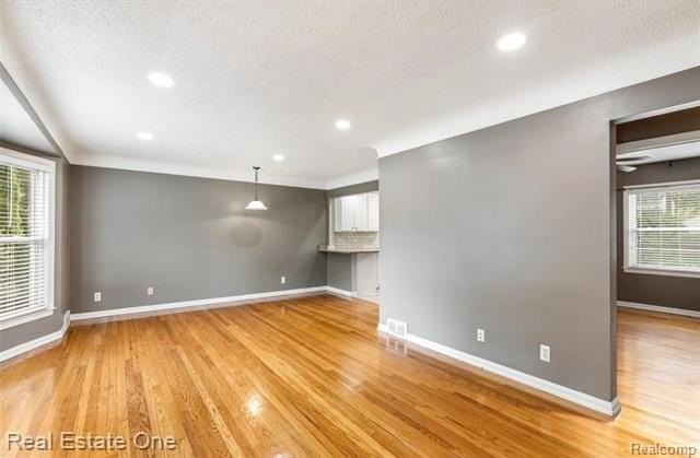 4313 Berkshire Rd - Photo 5 of 17