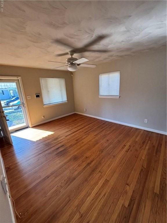 5404 Douglas St - Photo 3 of 14