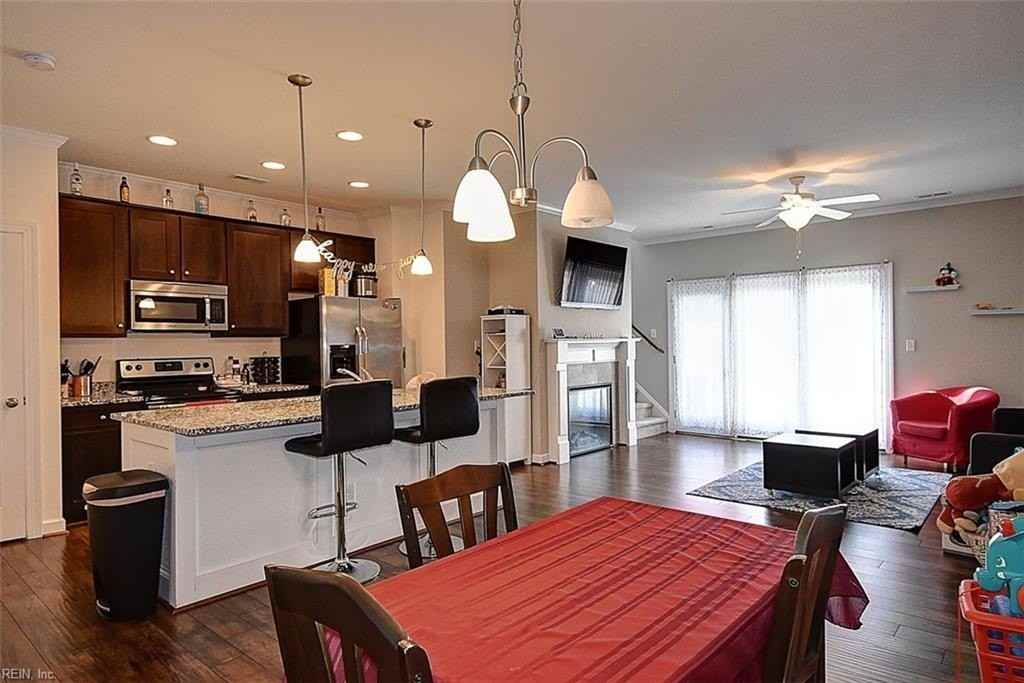 5505 Legacy Way - Photo 6 of 23