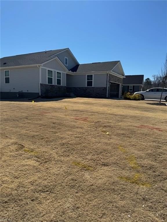 101 Martha Washington Pkwy - Photo 2 of 30