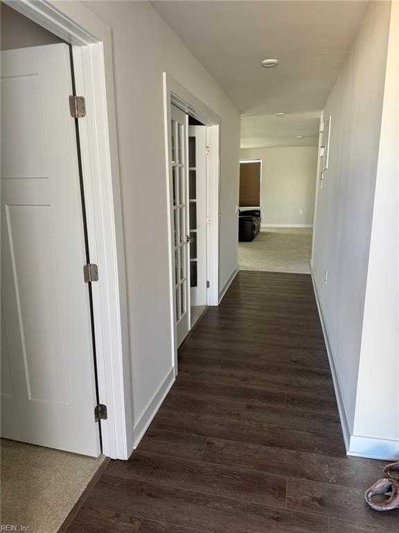 101 Martha Washington Pkwy - Photo 7 of 30