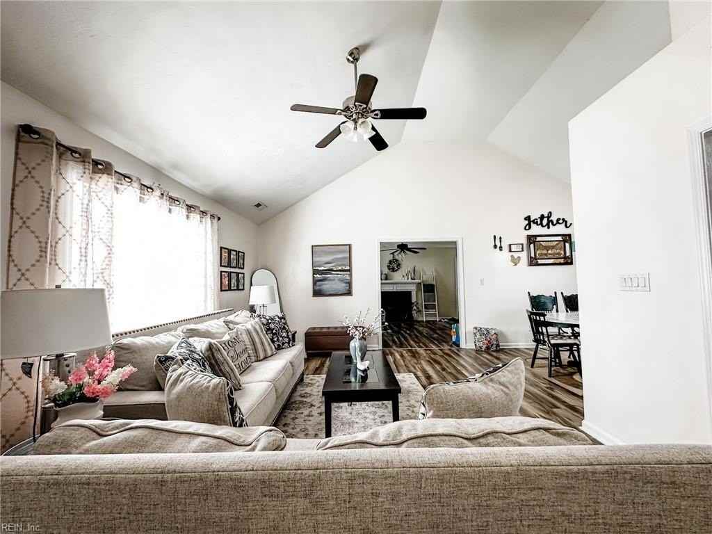 5613 Nathaniel St - Photo 6 of 37