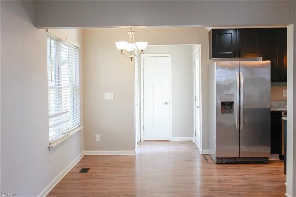 2534 Grandy Ave - Photo 3 of 37