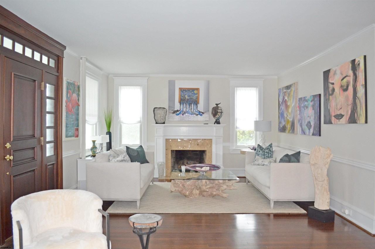 16 S Somerset Ave - Photo 6 of 50