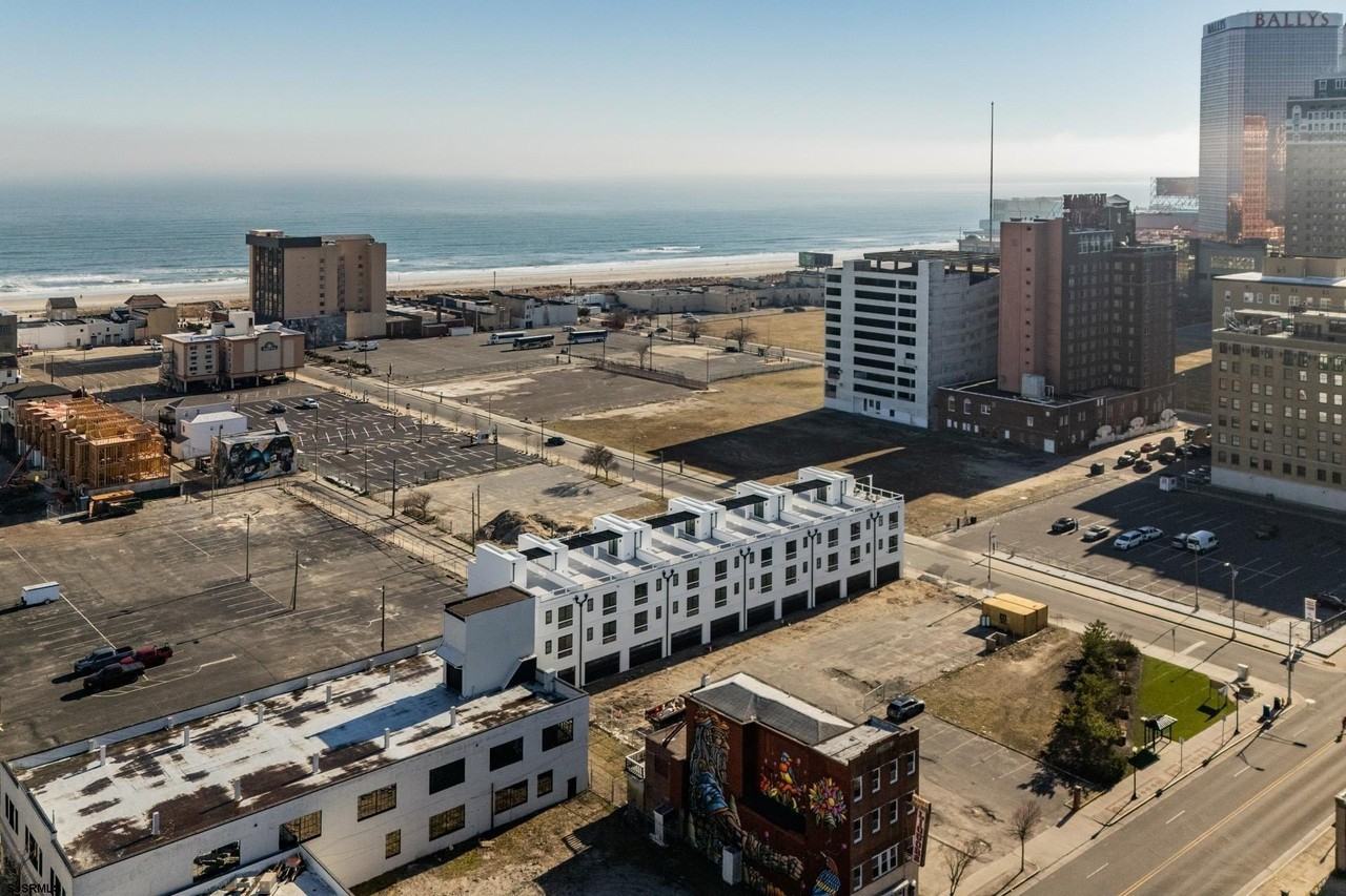 109B S Westminster Ave - Photo 2 of 50