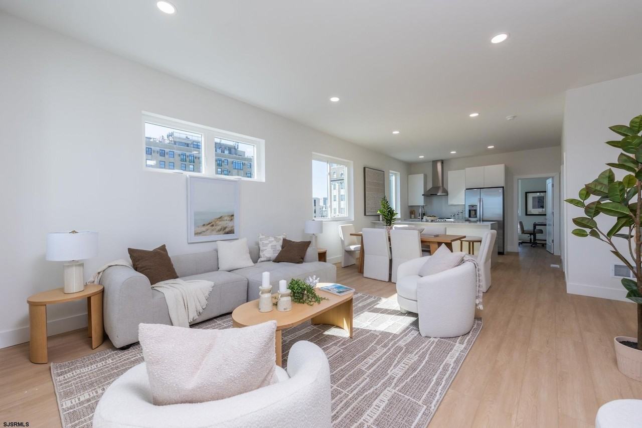 109B S Westminster Ave - Photo 4 of 50