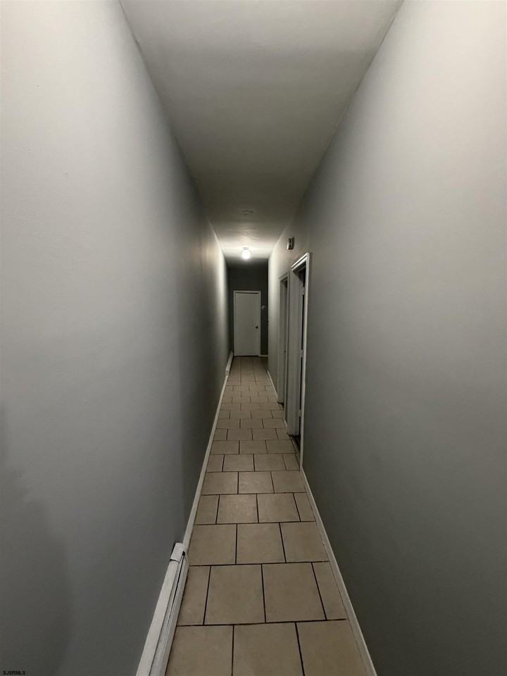 2510 Arctic Ave Ave - Photo 3 of 9