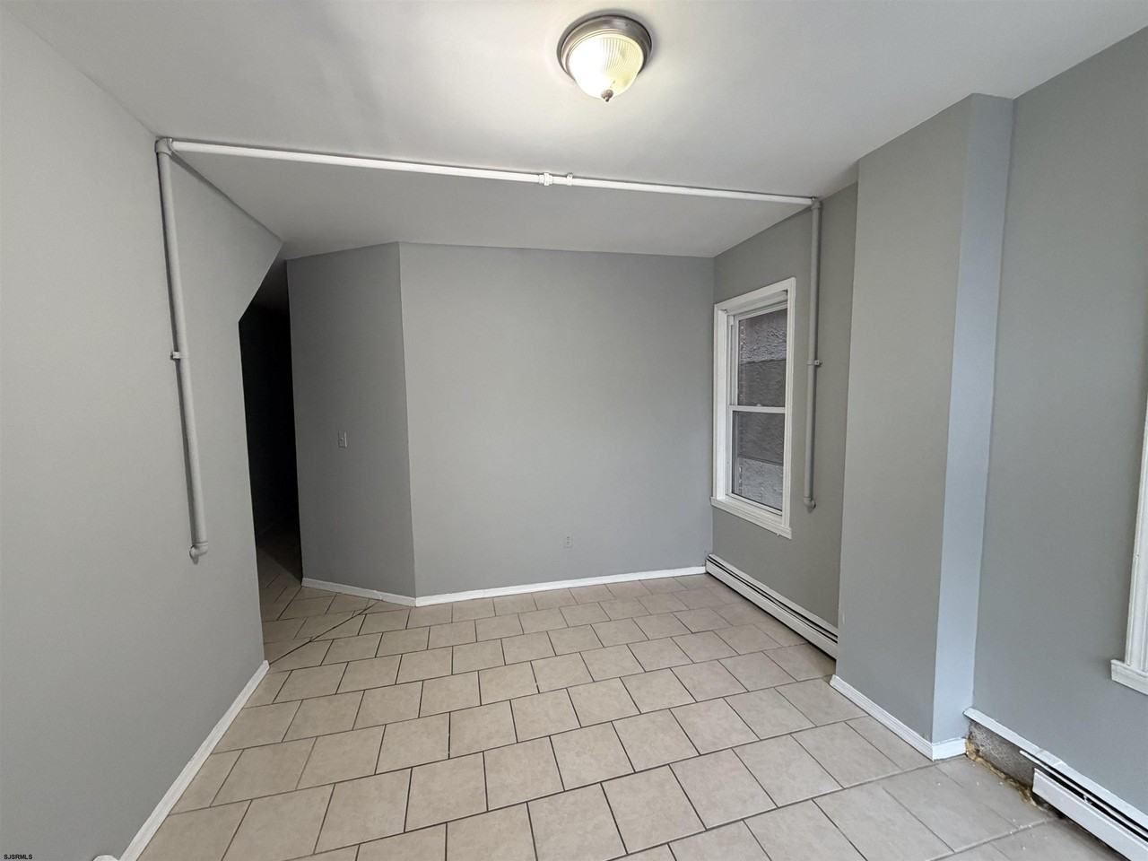 2510 Arctic Ave Ave - Photo 6 of 9