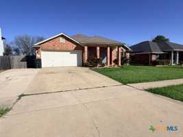 featured image of 2013 Schottische Ln