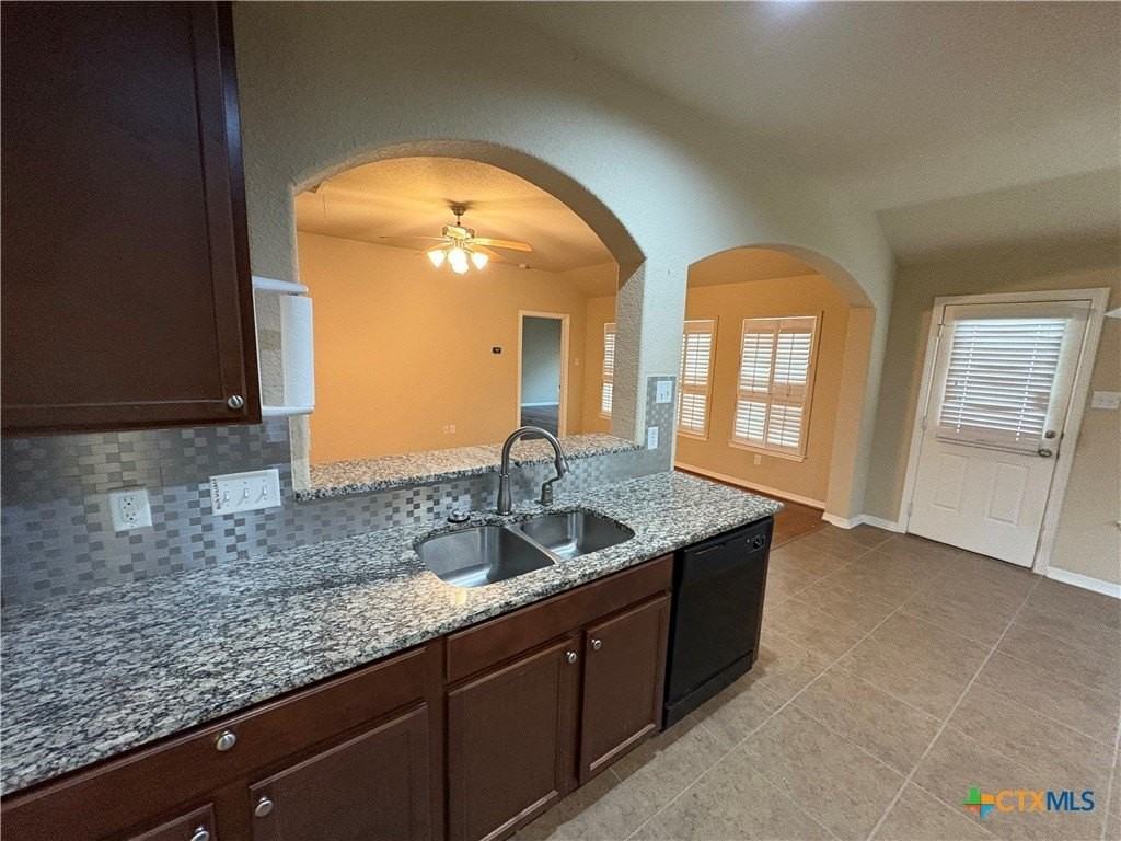 374 Posey Pass - Photo 3 of 16