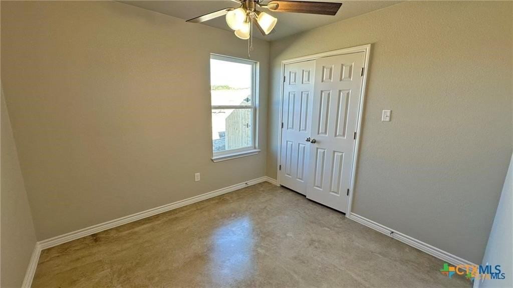 214 Allen St - Photo 5 of 10