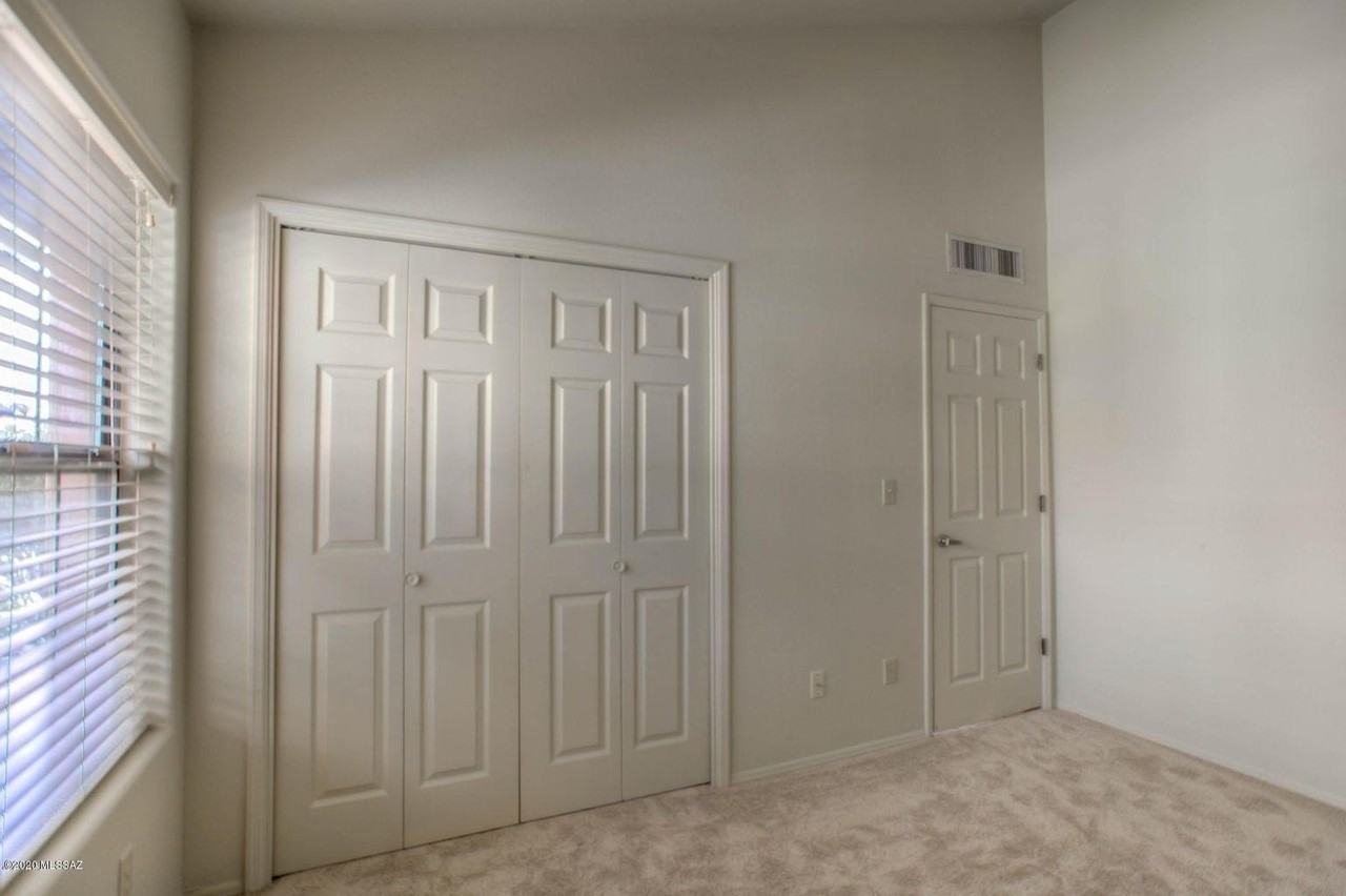 5314 N Paseo De La Terraza - Photo 7 of 32