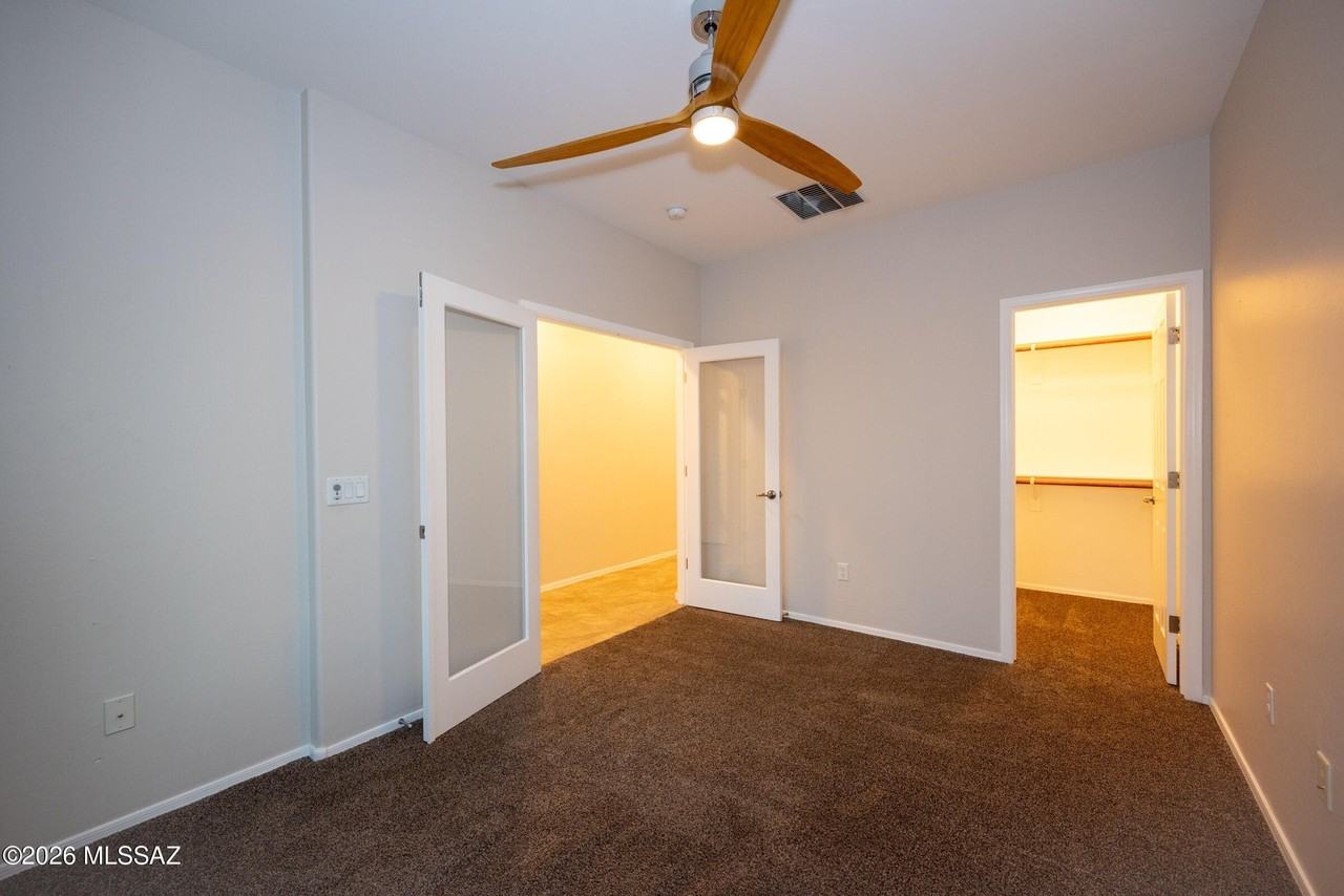 12159 N Golden Mirror Dr - Photo 3 of 17