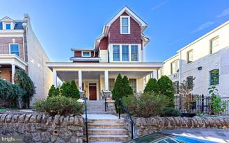 3350 17th St Nw Apt Ph2 - Photo 1 of 1