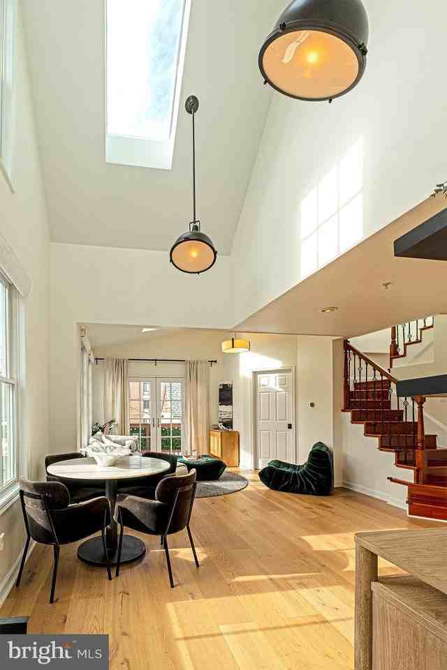 3350 17th St Nw Apt Ph2 - Photo 5 of 42