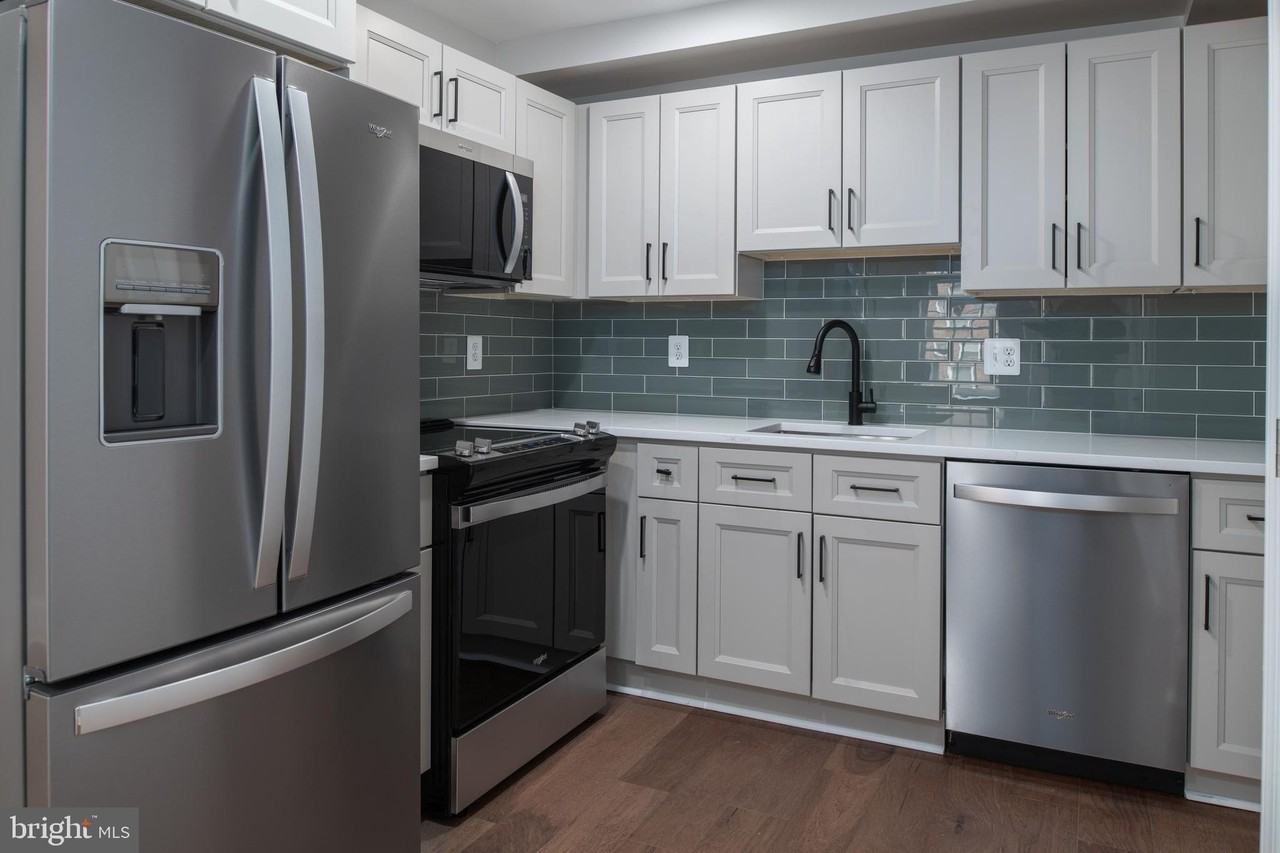 1 E Montgomery St Unit 6 - Photo 4 of 7