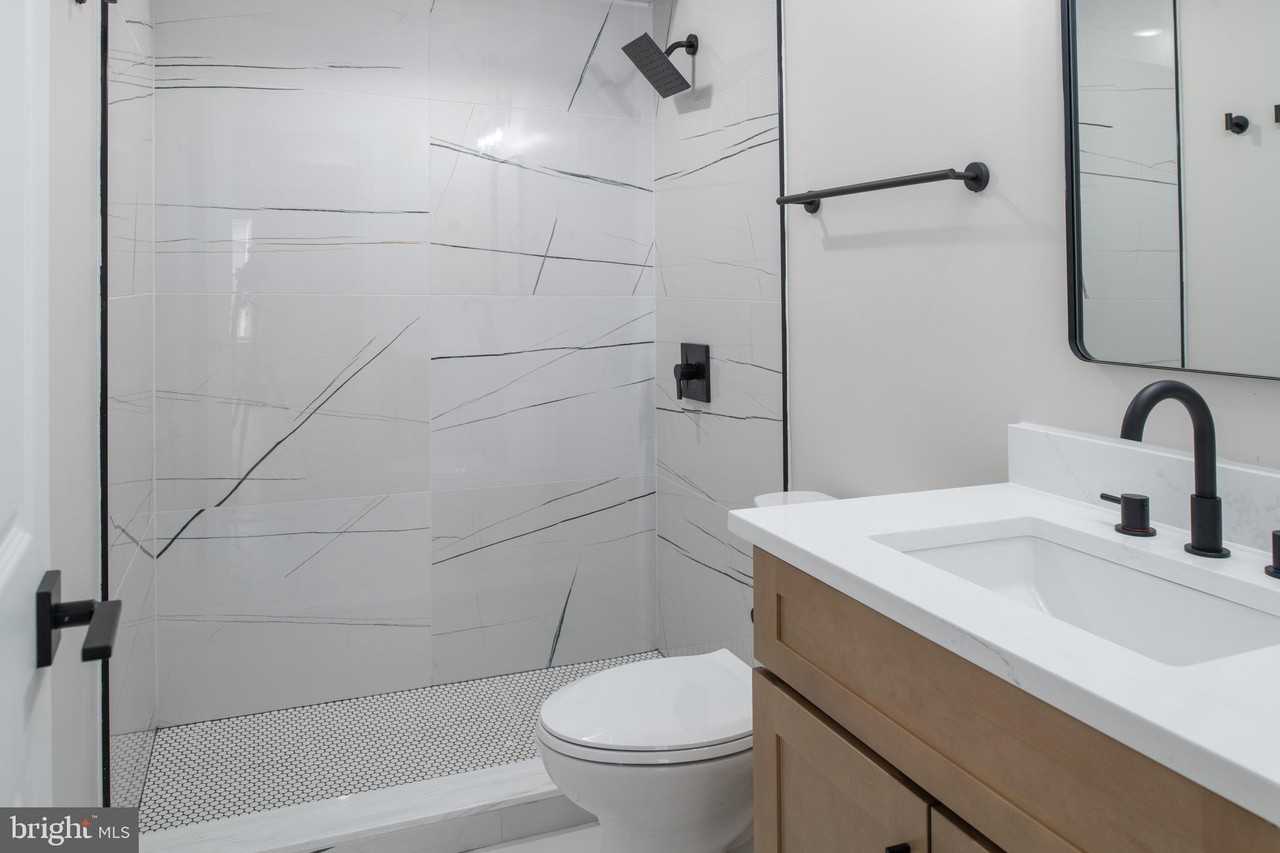 1 E Montgomery St Unit 6 - Photo 7 of 7