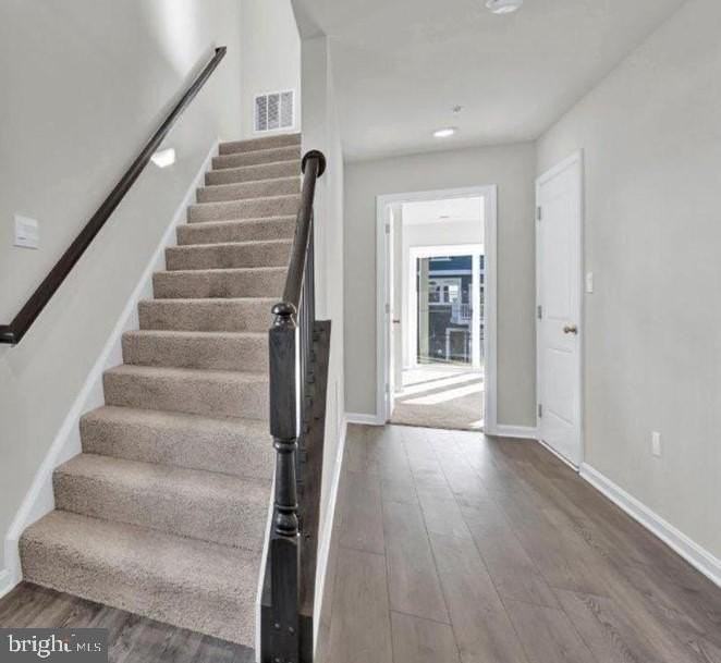 5044 Silver Oak Dr - Photo 5 of 12