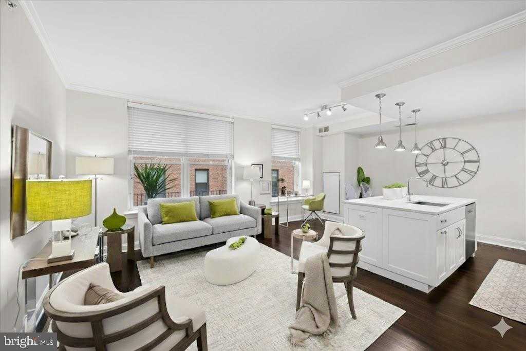 4915 Hampden Ln Unit 109