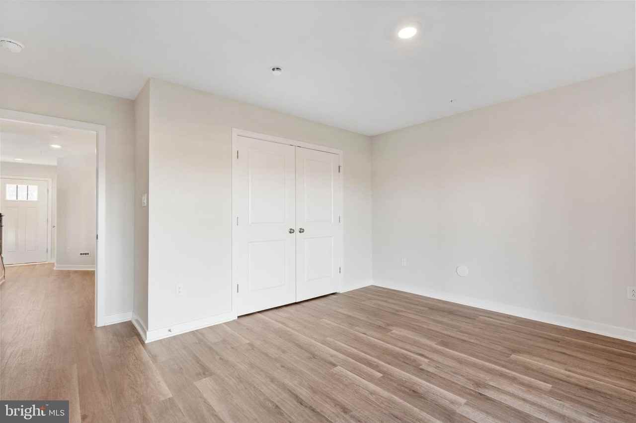 7428 Fern Gully Way - Photo 6 of 33