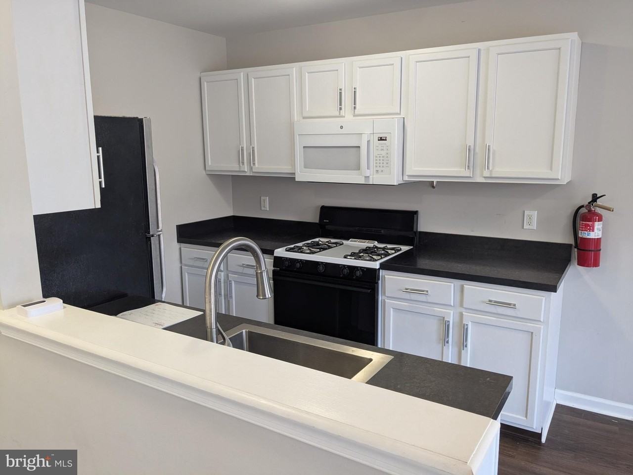 25 Millstream Rd - Photo 6 of 28