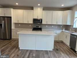 featured image of 37 E Front St