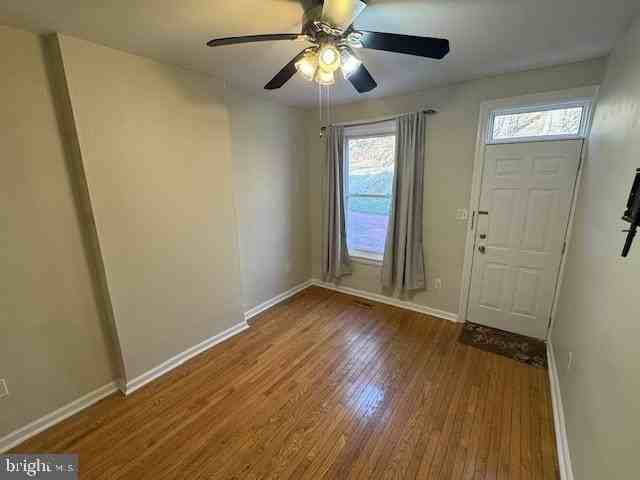 4838 Smick St - Photo 4 of 24